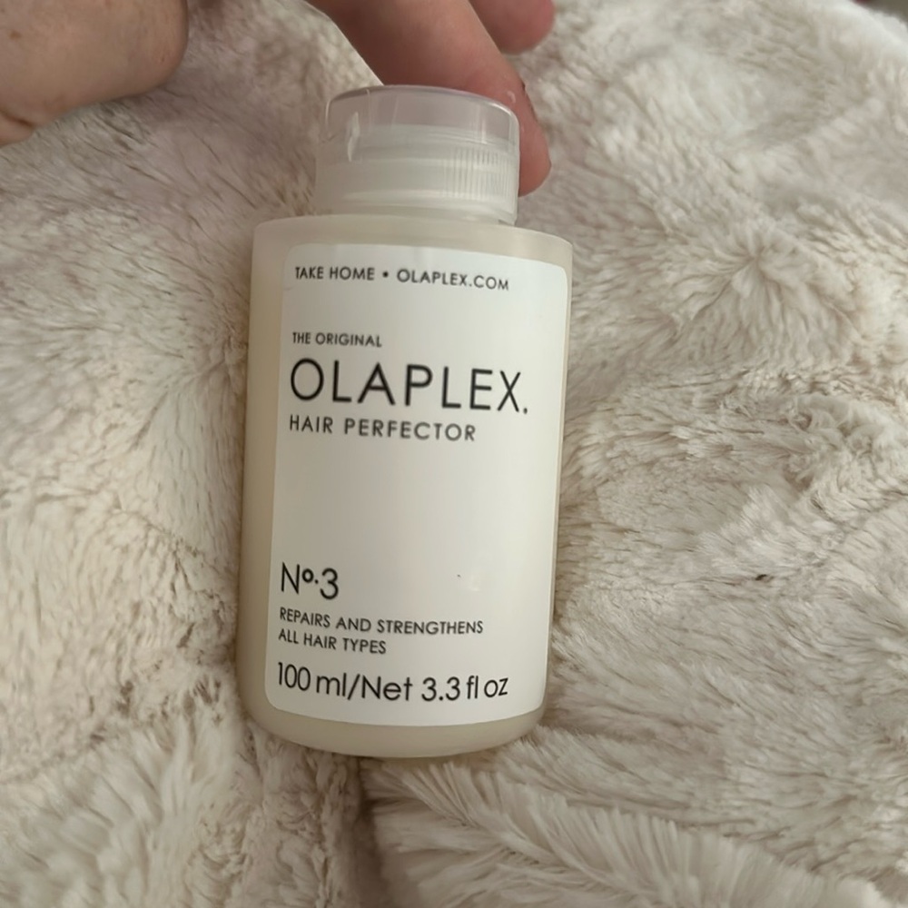 New, unused, sealed Olaplex No. 3